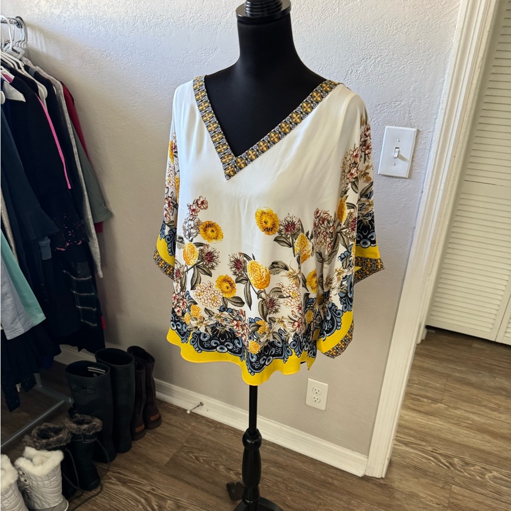 WHBM Top! - Picture 2 of 4